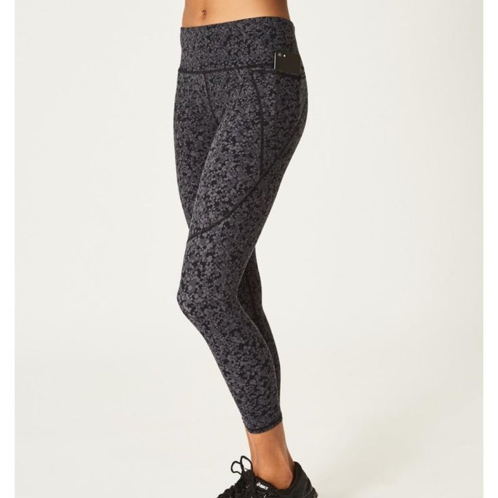 $100 SWEATY BETTY 7/8 POWER POCKET WORKOUT TONAL HEXAGON LEGGINGS SZ M MEDIUM